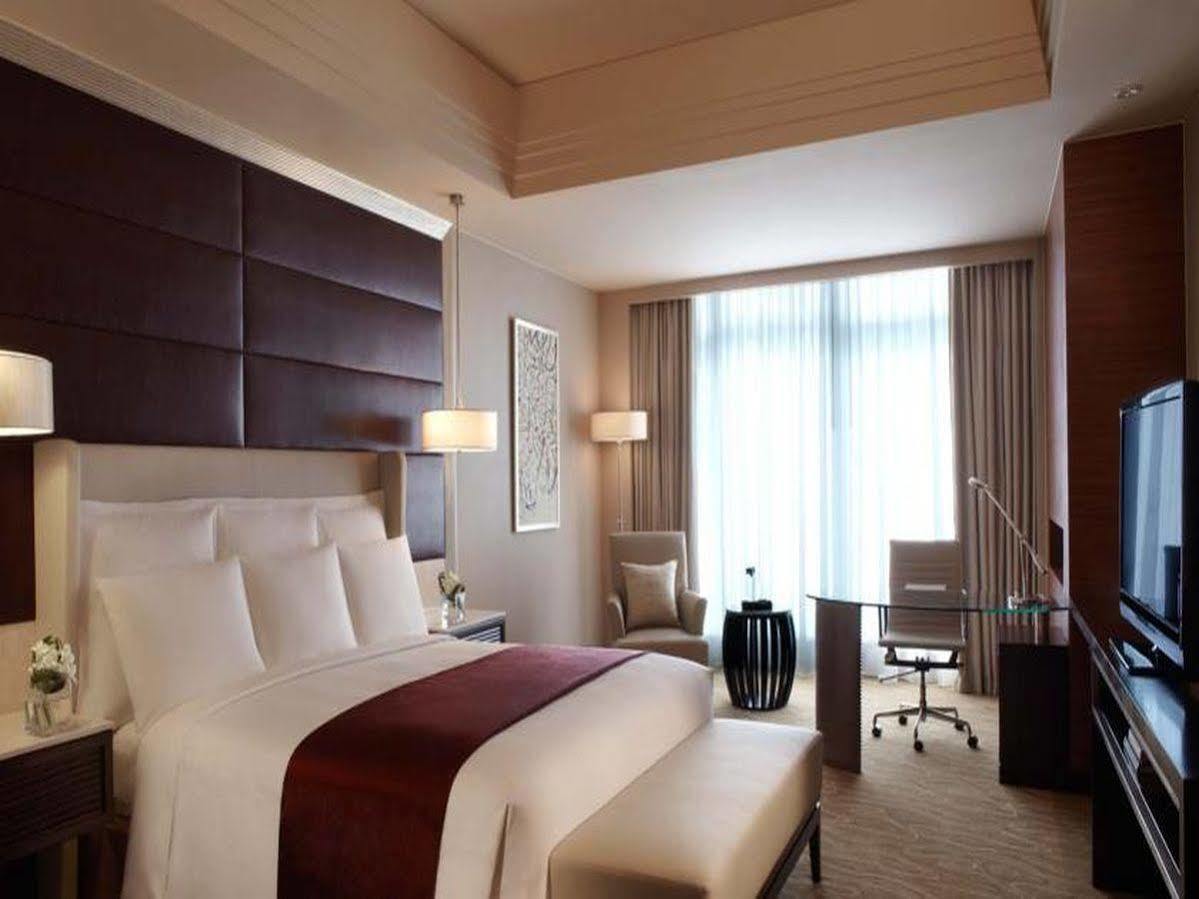 Shanghai Marriott Hotel Riverside Buitenkant foto