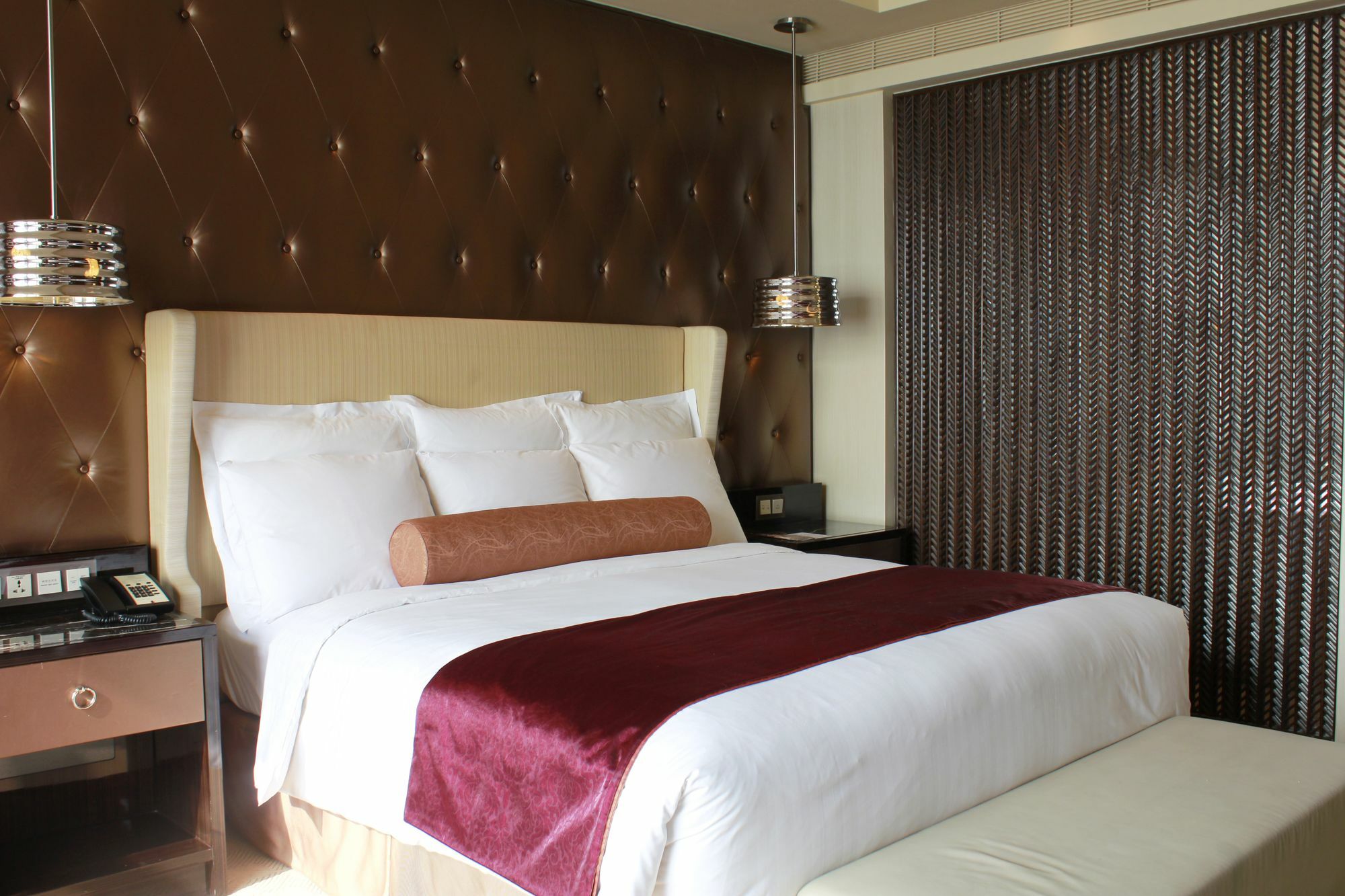 Shanghai Marriott Hotel Riverside Buitenkant foto